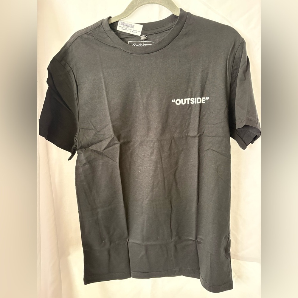 Mister Tee “Outside” Quote Graphic Tee Black Size M NWT